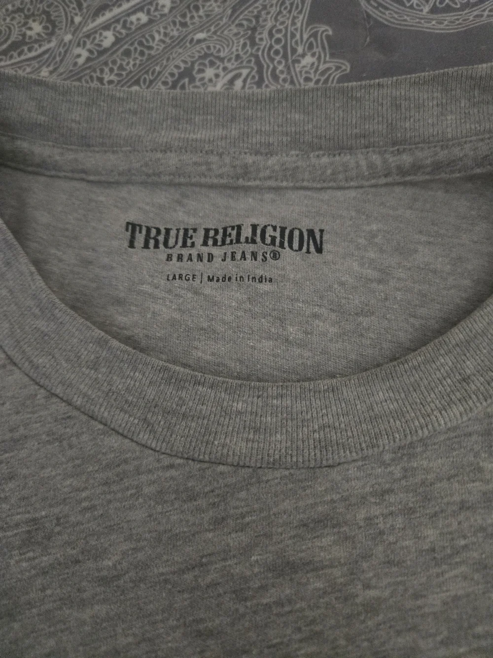 True Religion 'TRUE' Graphic Tee in Gray & Blue Size Large